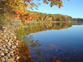autumnkayak.jpg